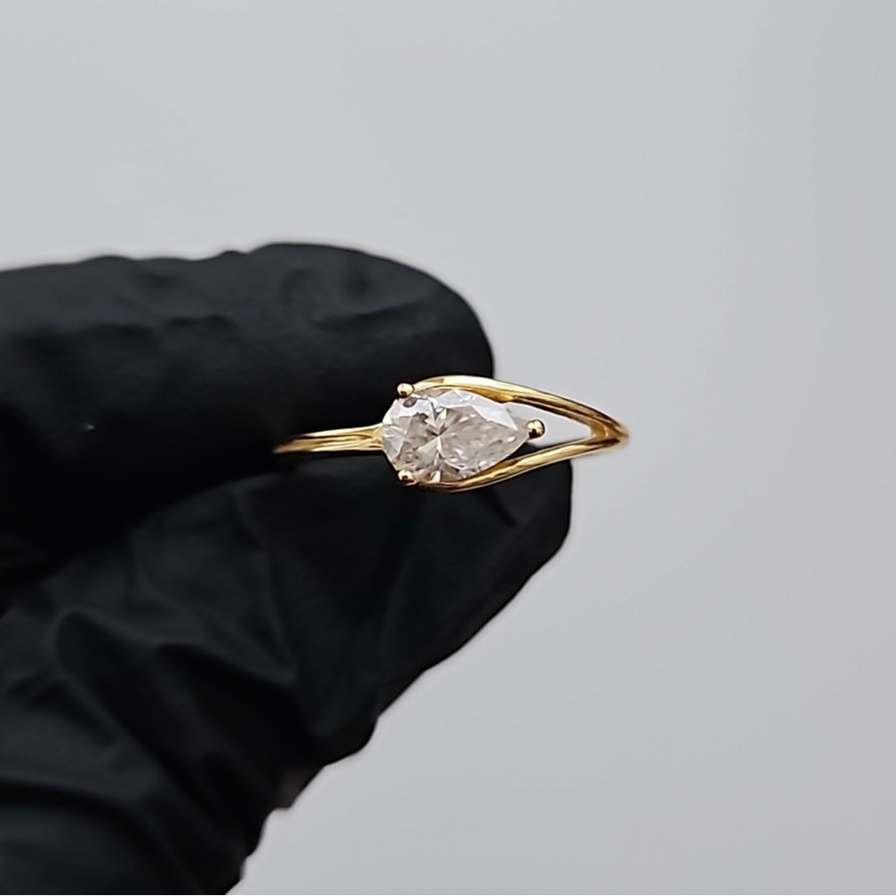 1 ct Pear moissanite, Gold plated in 925 sterling Silver Ring